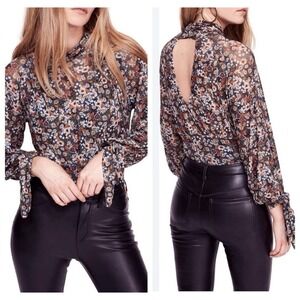 Free People All Dolled Up Crop Top Womens M Ditsy Floral Mesh Cutout Back Shirt